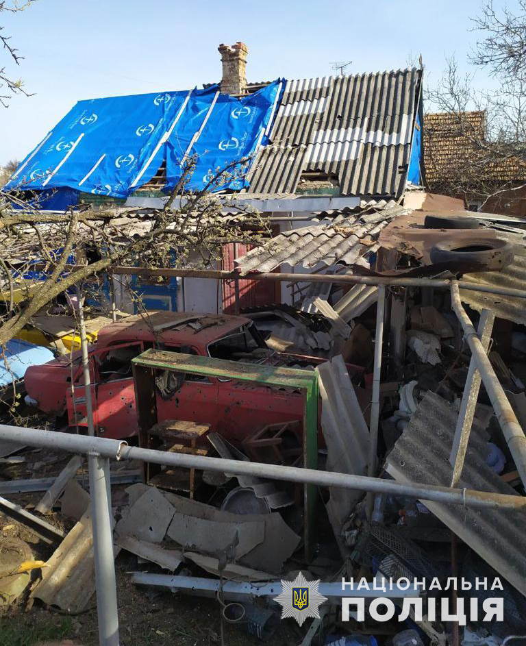 В поліції показали наслідки ворожих обстрілів Запорізької області.