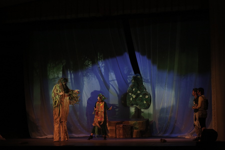 Детский спектакль