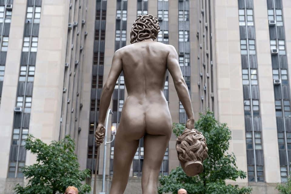 Памятник Медузе Горгоне в Нью-Йорке. Фото: fb Анна Романова