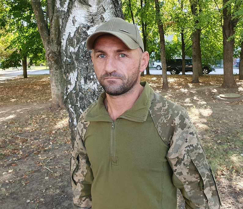 Наиболее опасную роль исполнил механик-водитель Василий Дудинец. || Фото: facebook.com/slavik.galas
