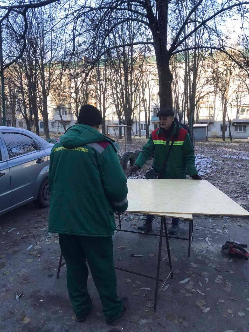 Ракетний удар по Запоріжжю: пошкоджені сім багатоповерхівок.