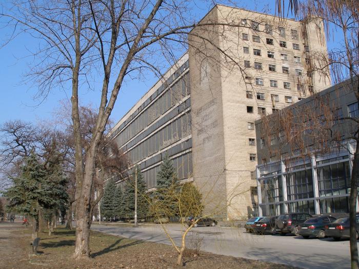 Вот как завод выглядит в наше время. Фото: Wikimapia