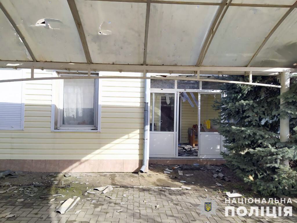 Полиция показала последствия обстрела Запорожской области.