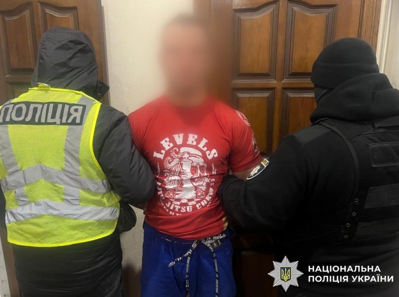 У Києві дитячого тренера із Запоріжжя підозрюють у зґвалтуванні 11-річної дівчинки фото 1