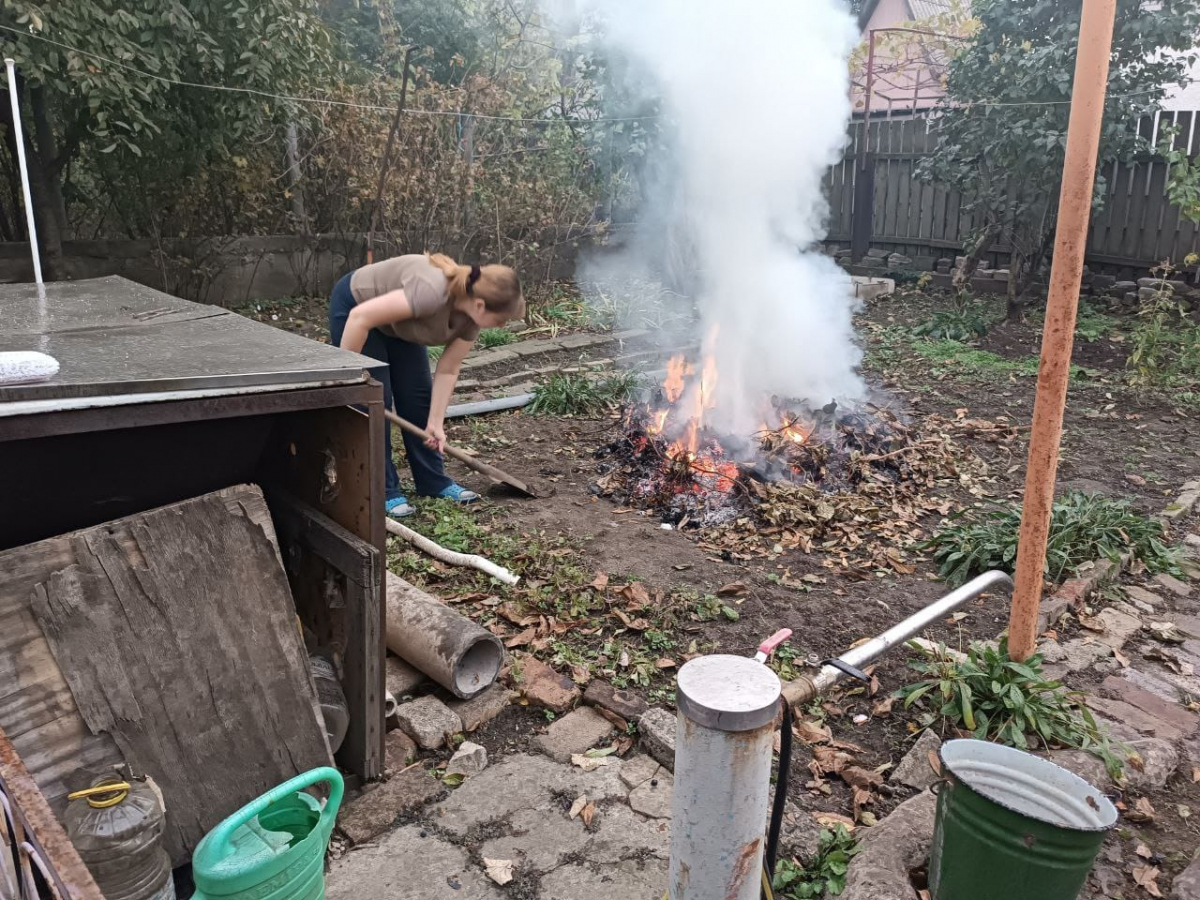 В Запорожье устраивают проверки курящих листьев.