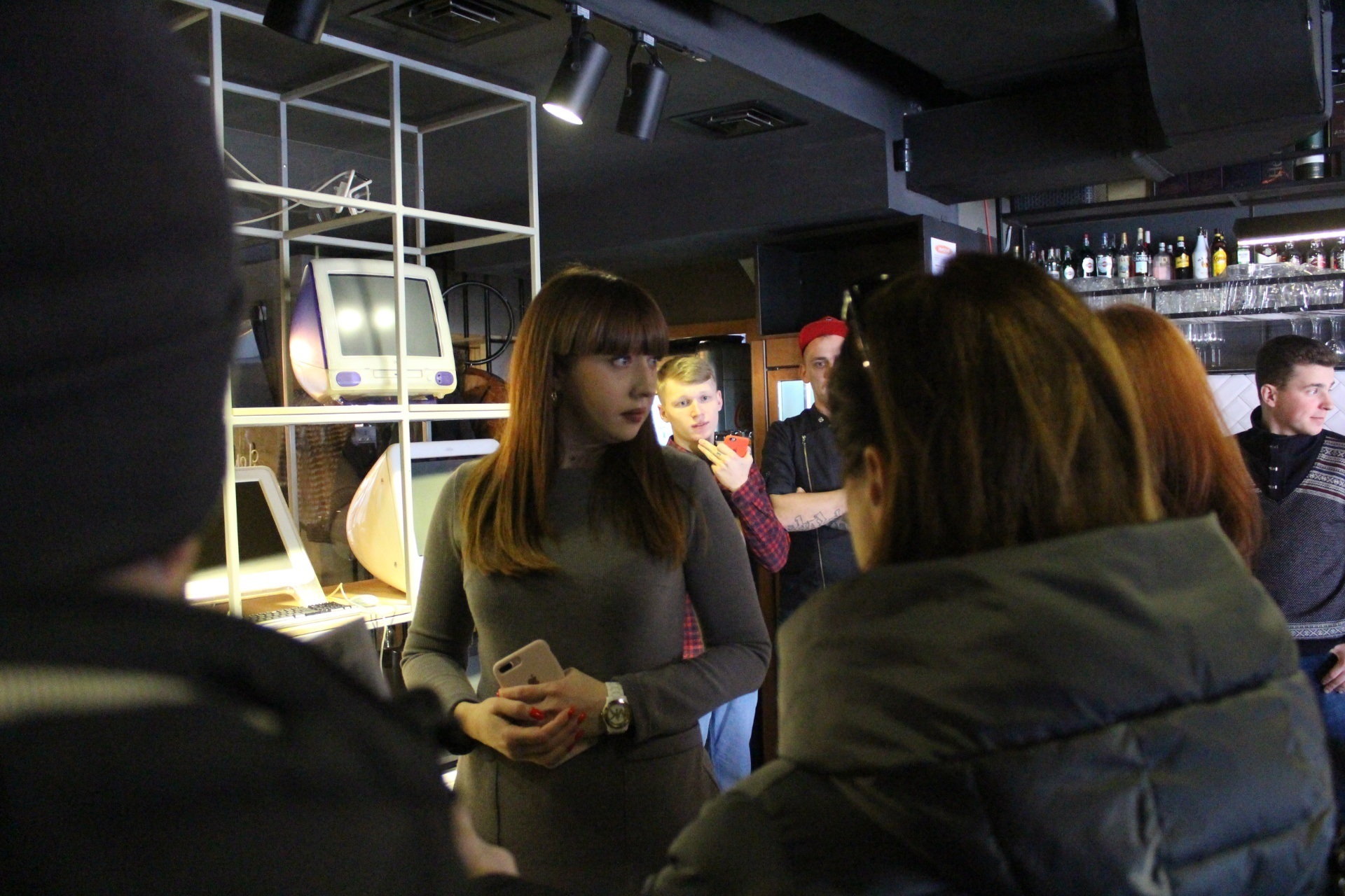 В "Джобсе" продолжали работать. Фото: горсовет