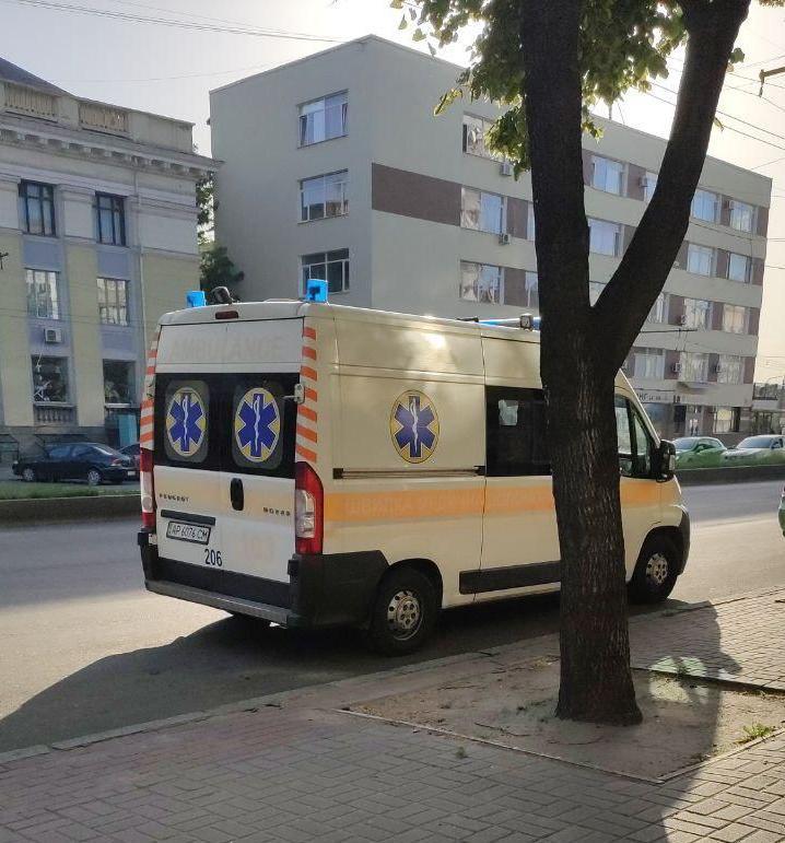 Почему не всех больных забирает скорая. Фото: Анна Покровская