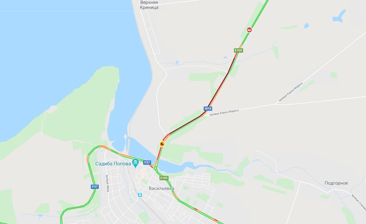 Водитель, осторожно: трассы на курорты перегружены фото 1