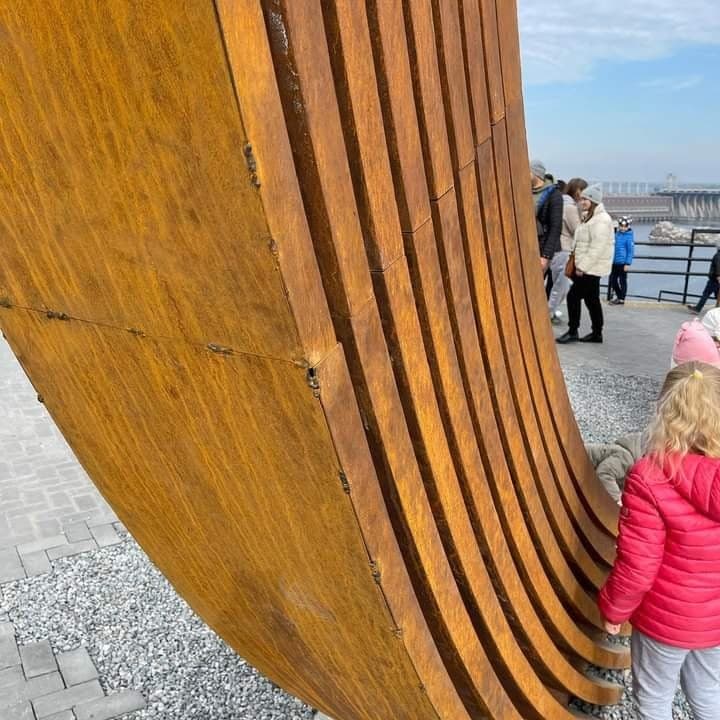 "Круг" некачественно сварен. Фото: fb Антон Оленев