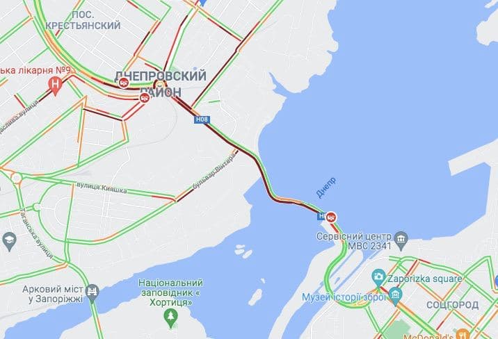 Произошло сразу три аварии.