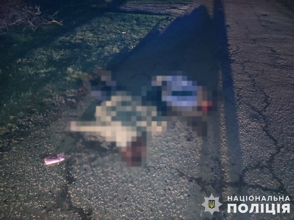 Мужчина и женщина погибли на месте ДТП.