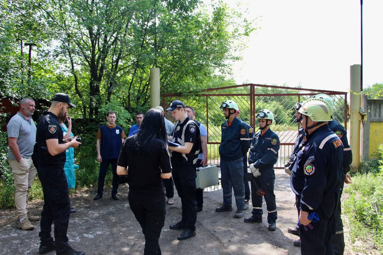 В Запоріжжі з промислового майданчика демонтували піч, яка забруднювала повітря.