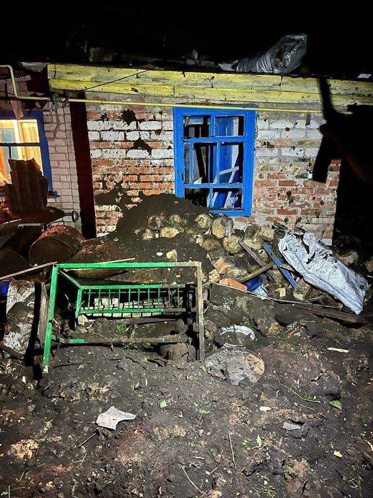 Армія РФ обстріляла 20 населених пунктів Запорізької області: є поранені.