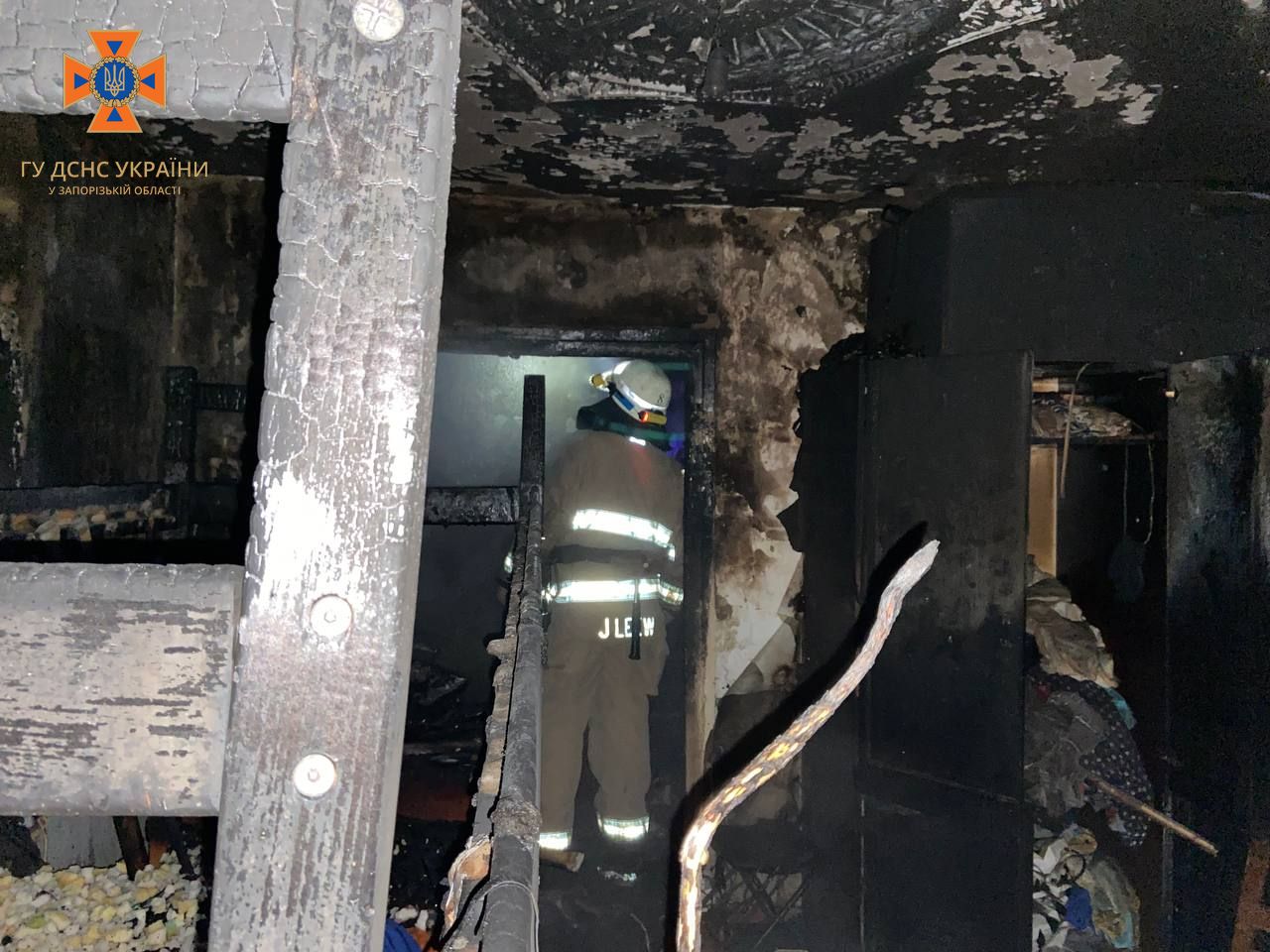 В Запорожском районе из-за короткого замыкания произошел пожар: погибла женщина.