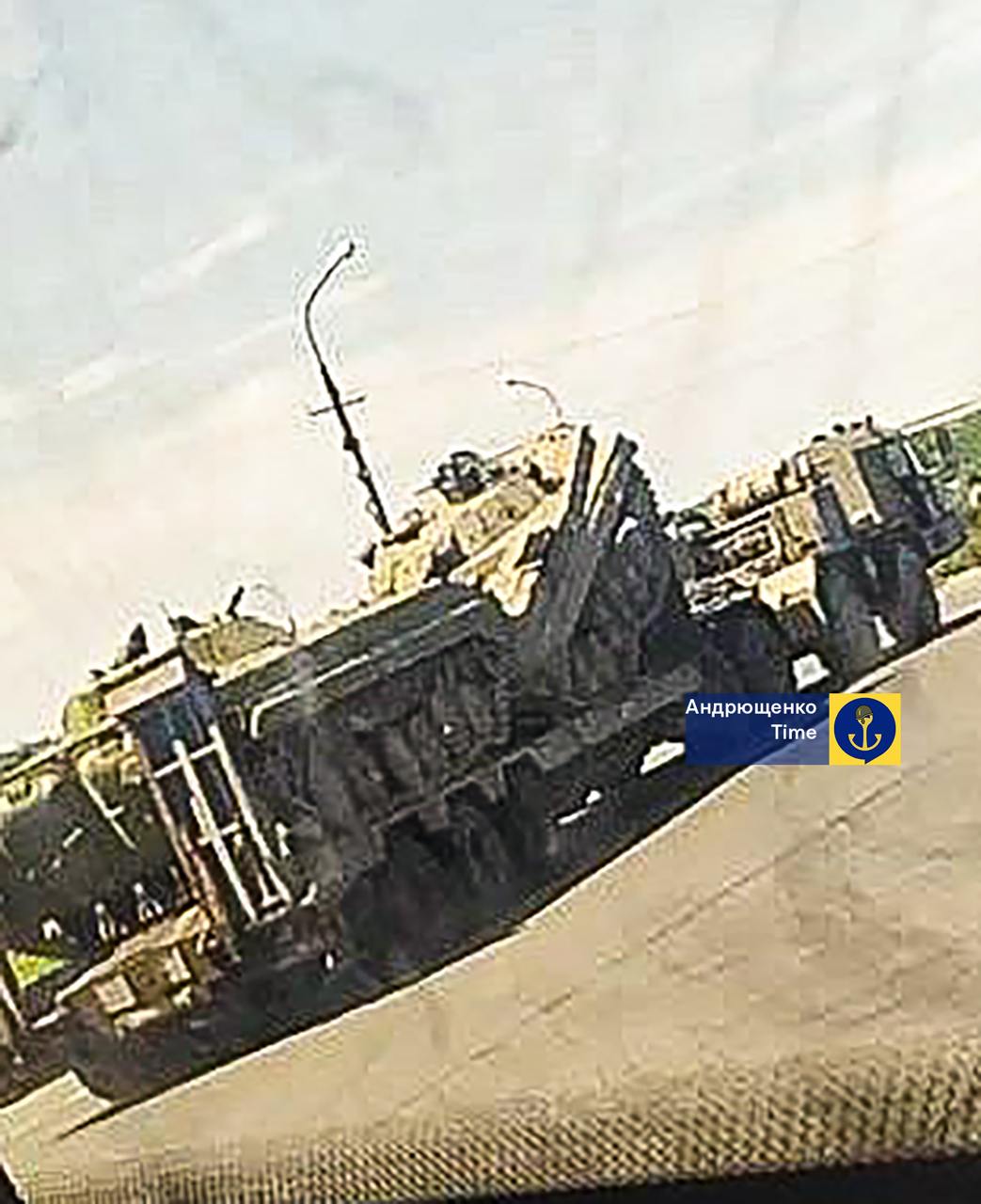 Зафиксировали высокую активность передвижения вражеской техники в сторону Запорожья.