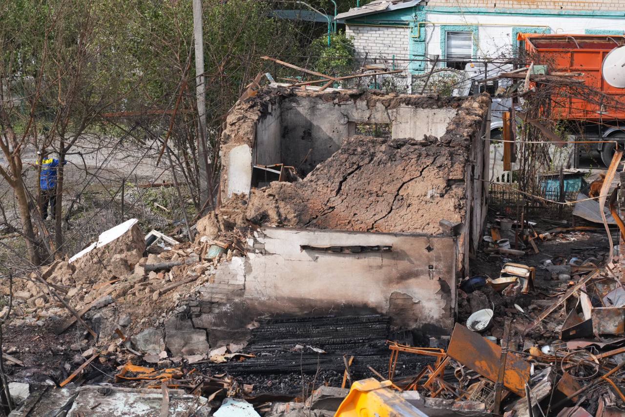 Враг выпустил по территории Камышеваской общины не менее восьми КАБов.