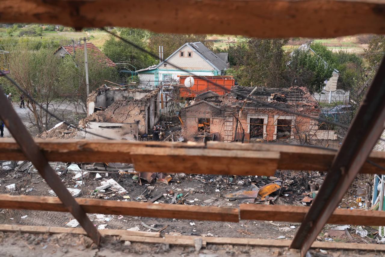 Враг выпустил по территории Камышеваской общины не менее восьми КАБов.