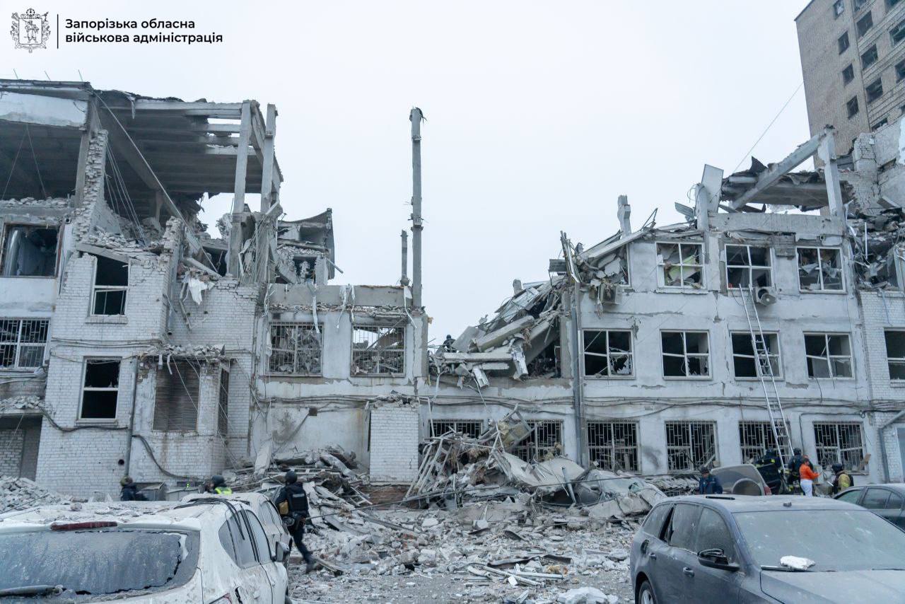 Атака РФ по Запоріжжю вдень 10 грудня: все, що відомо на даний момент.