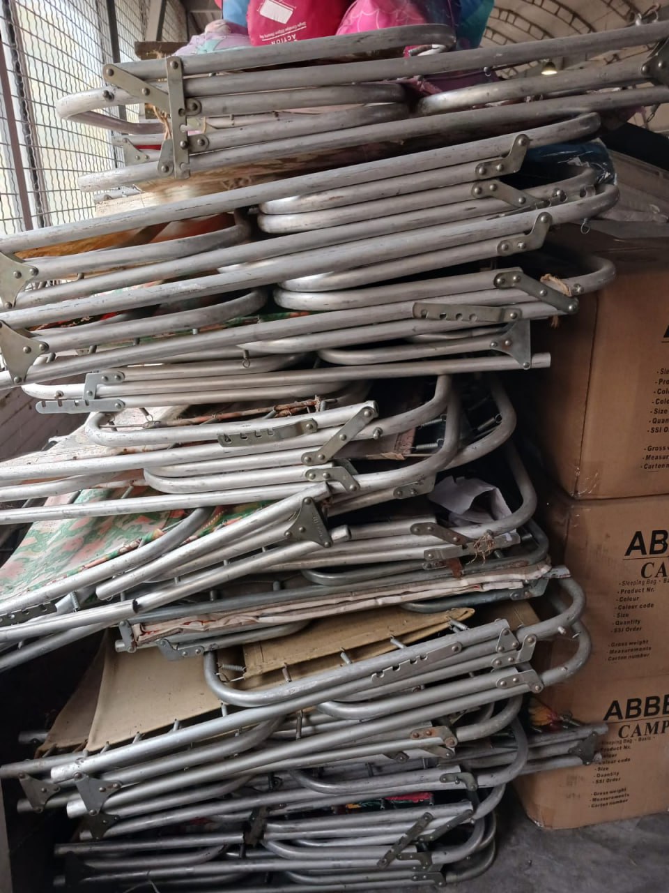 Розкрадання гуманітарки у Запоріжжі: на одному із підприємств виявили 200 тонн вантажу.