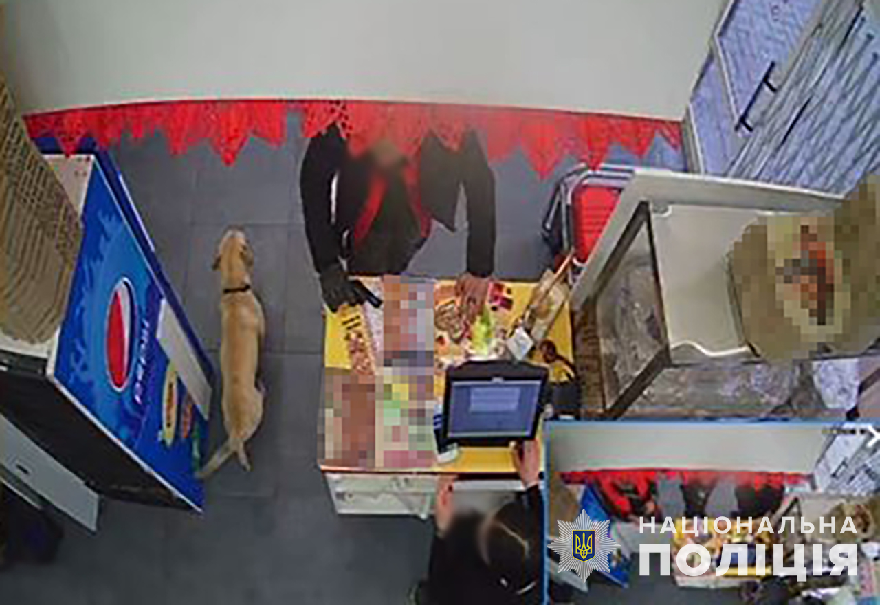 У Запоріжжі затримали чоловіка, який влаштував стрілянину у кафе.