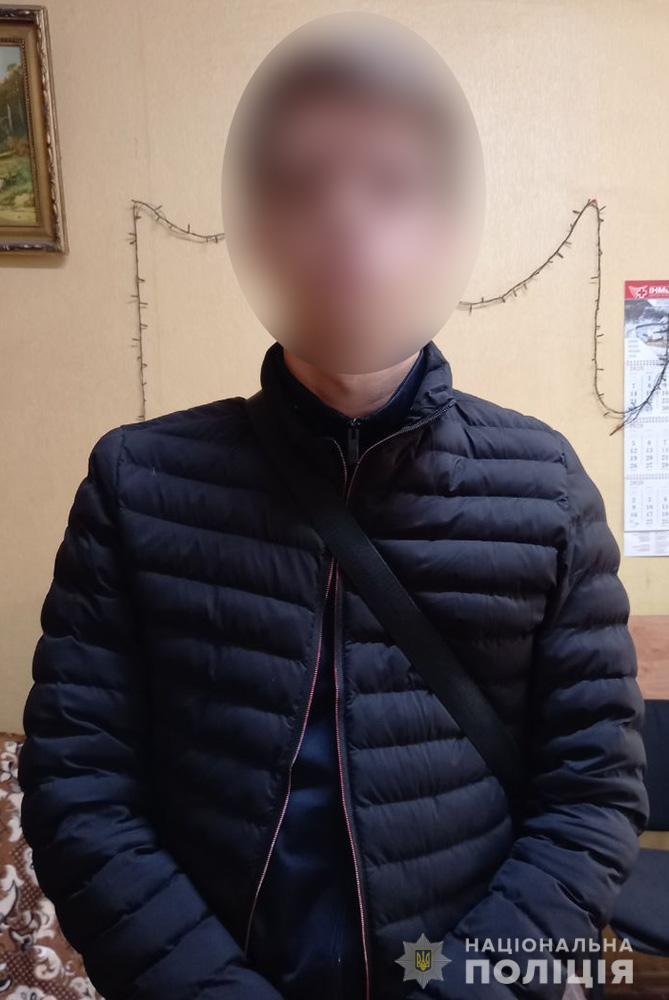 Подозреваемым оказался 20-летний сосед погибшей. Фото: ГУНП