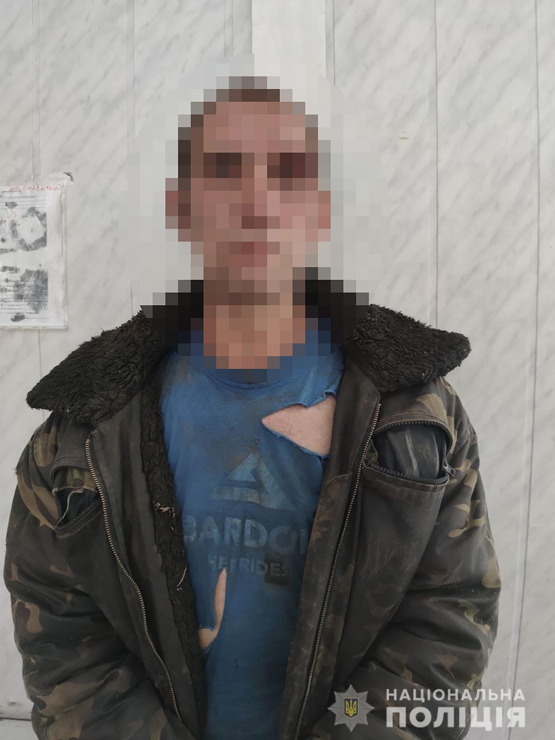 Отец несколько раз ударил своего маленького сына ножом. Фото: ГУНП
