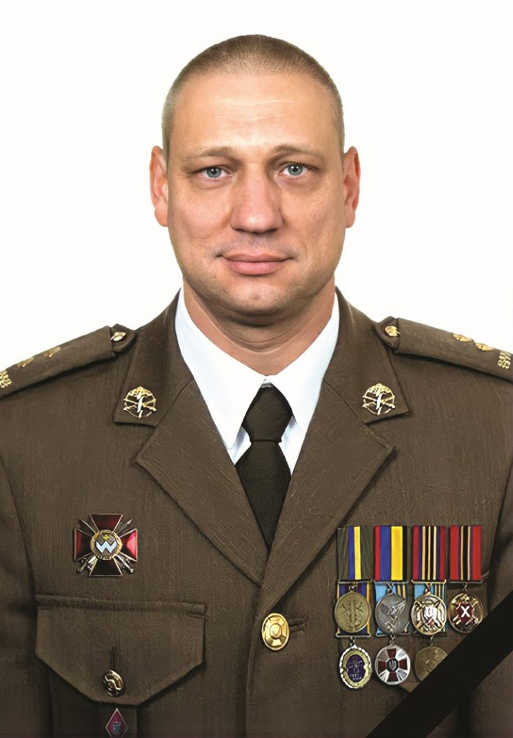 На войне погиб 44-летний защитник Дмитрий Васильев. || Фото: facebook.com/kpszsu