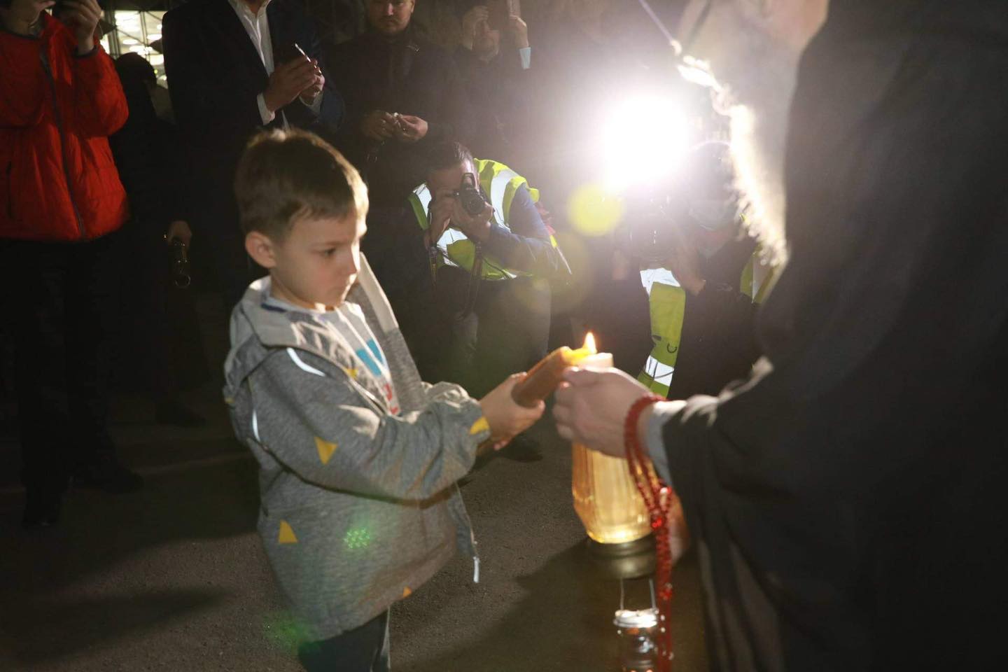 Присутствовали даже самые маленькие - фото: fb Владимир Буряк. Официальная страница городского головы Запорожья