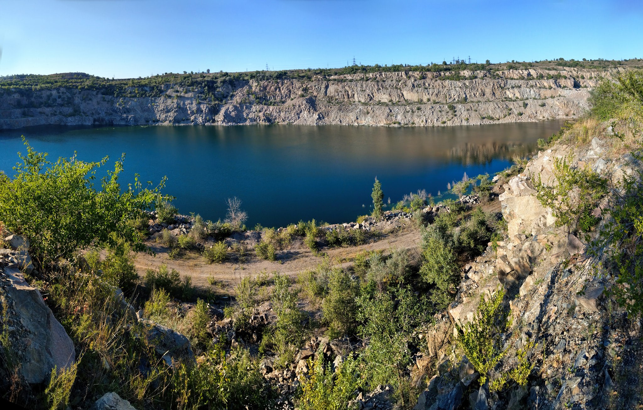 Одно из них - это карьер Передаточный - фото: fb Сергей Богачев