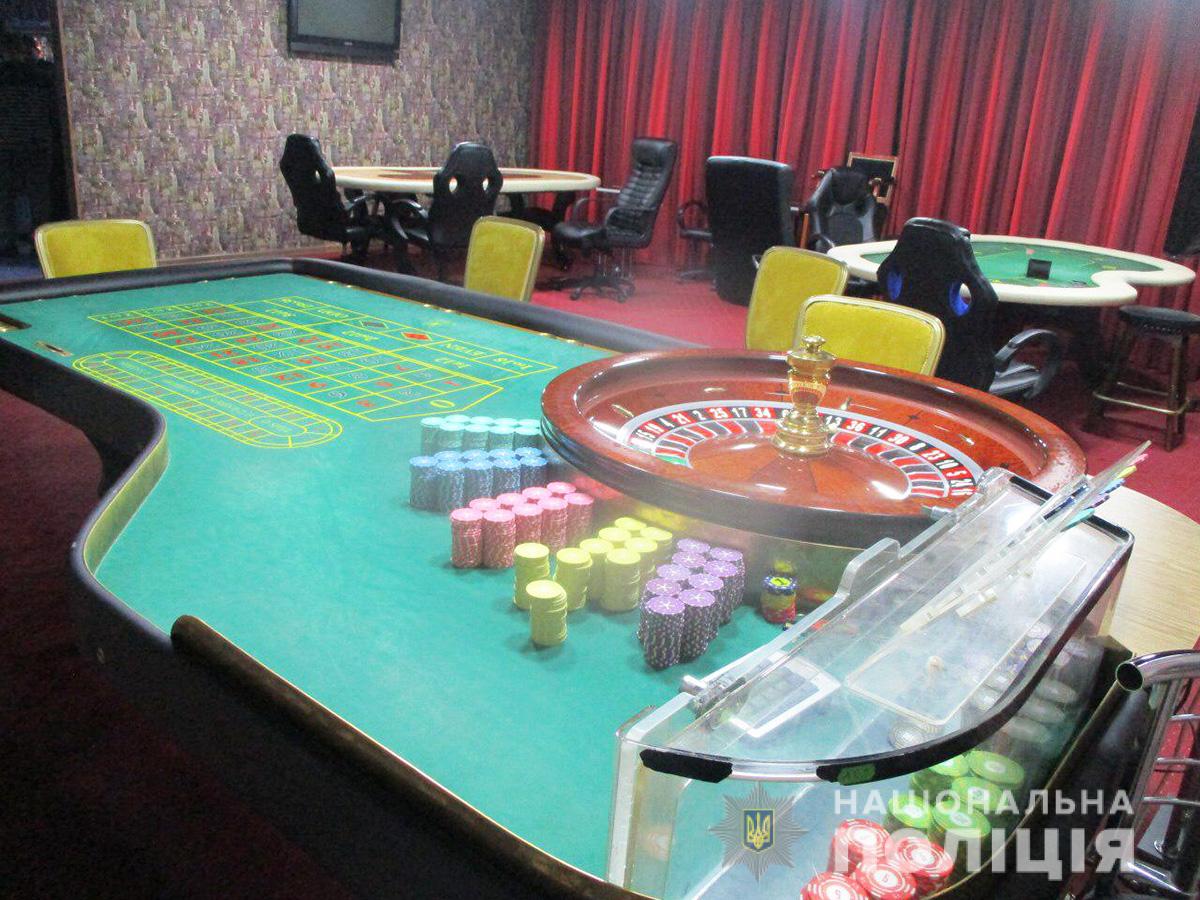 На момент обысков в казино никого не было / фото: ГУ НП в Запорожской области