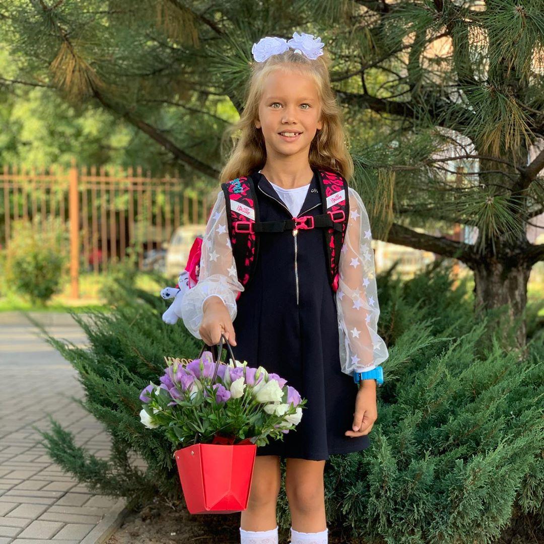 Очаровательная первоклассница / фото: Ol'ga Kalinina