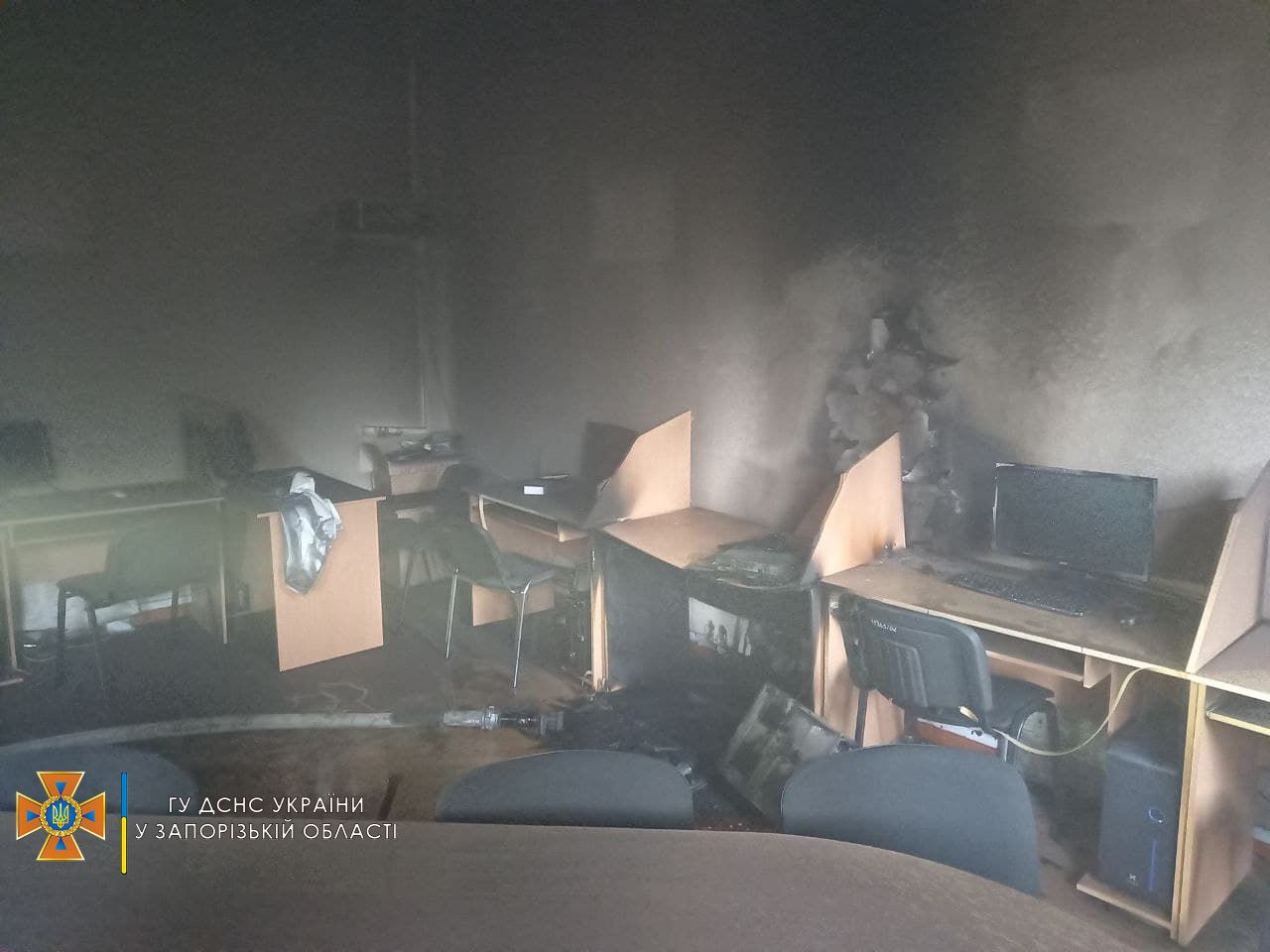 Горел компьютерный класс - фото: ГСЧС