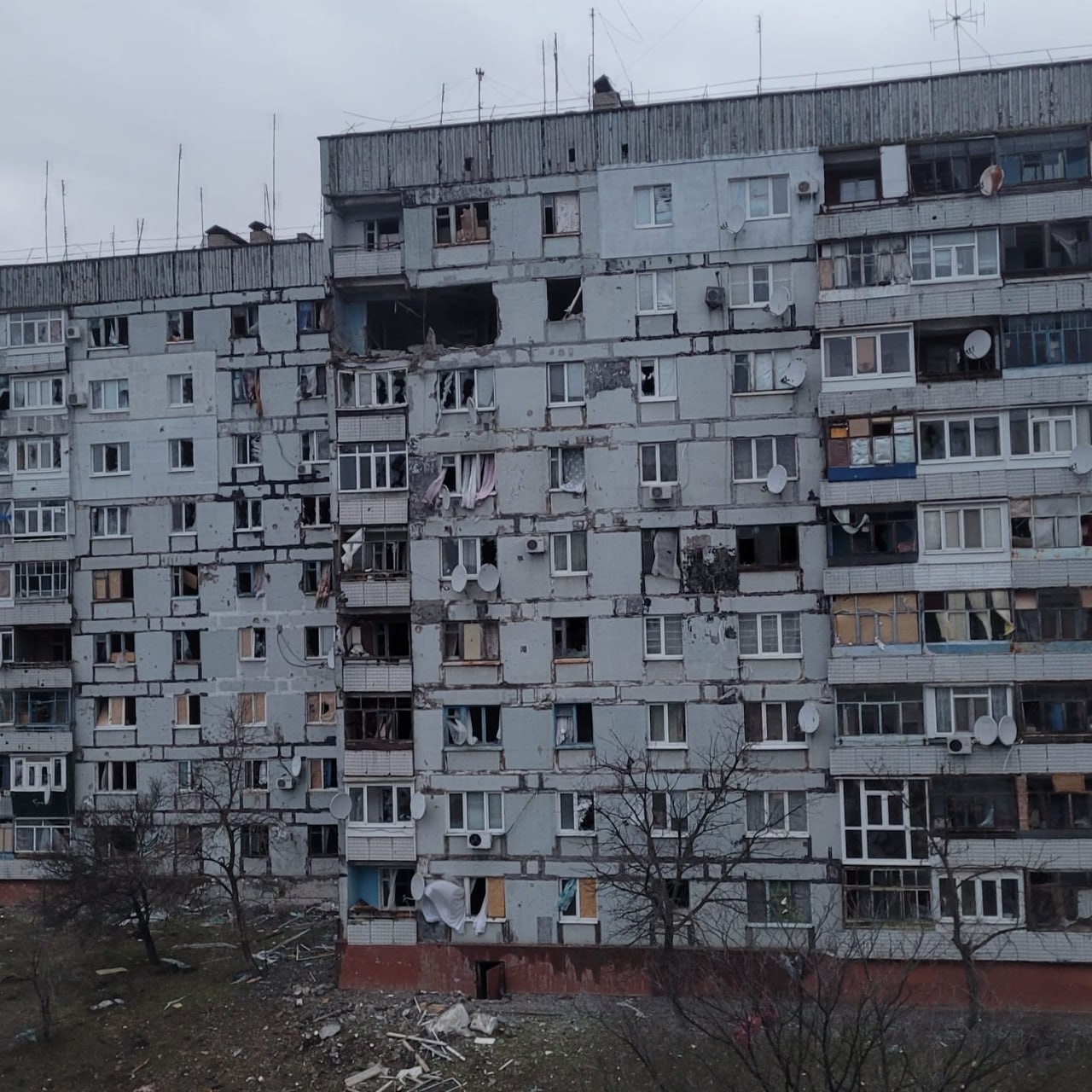 Враг ударил по многоэтажкам – || фото: t.me/zoda_gov_ua