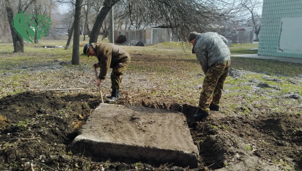 На Верхней Хортице нашли постамент - фото:  Національний заповідник Хортиця