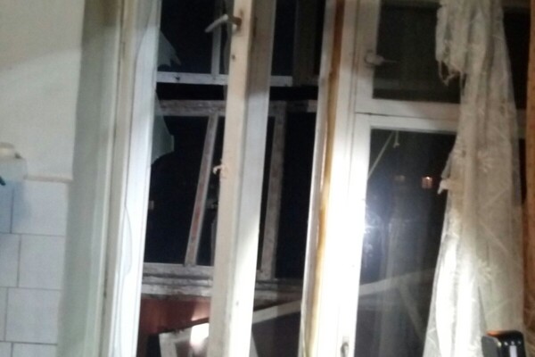 В запорожской многоэтажке прогремел взрыв: есть пострадавший фото 2