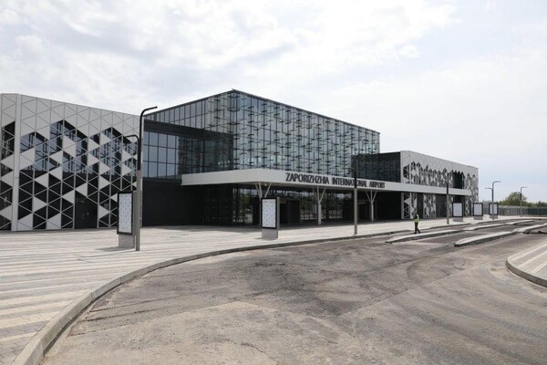 Наконец-то: закончили строительство запорожского аэропорта (фото) фото 1