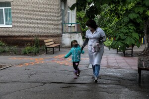 Без ковров и мягких игрушек: как в Запорожье работают детские сады (фото) фото 5