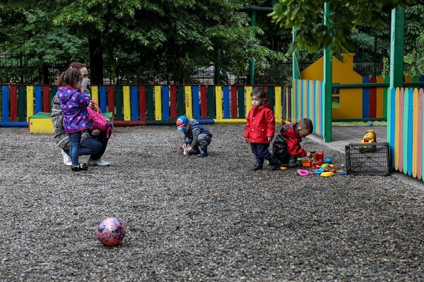 Без ковров и мягких игрушек: как в Запорожье работают детские сады (фото) фото 8