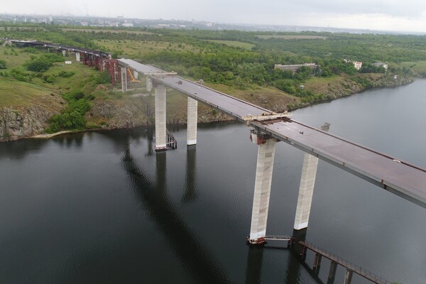 Взгляни с высоты: как движется строительство запорожских мостов (фото, видео) фото 7