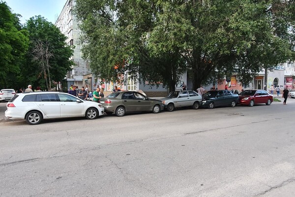 Как домино: на Бородинском столкнулось пять автомобилей фото 6