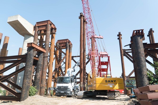Работы кипят: как проходит строительство запорожских мостов (фото) фото 12