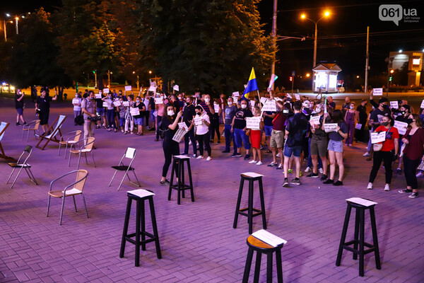 Мы тоже хотим есть: работники ночных клубов Запорожья вышли на протест фото 2
