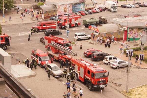 Эвакуация жителей и работников &quot;Интуриста&quot;: узнай, что произошло (фото) фото 2
