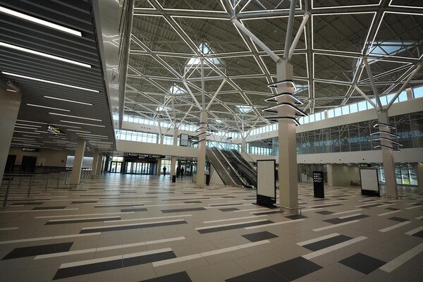 Очередная дата: когда в Запорожье откроют новый терминал аэропорта (фото) фото 8