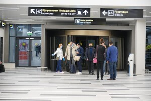 Первый пошел: из нового терминала аэропорта &quot;Запорожье&quot; улетел первый рейс (фото) фото 14