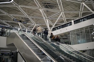 Первый пошел: из нового терминала аэропорта &quot;Запорожье&quot; улетел первый рейс (фото) фото 24