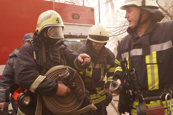 Все в дыму: в доме на Жуковского произошел пожар (фото) фото 9