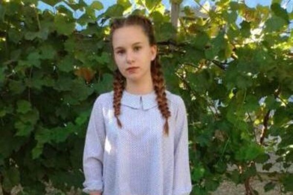 Ищут десятый день: под Одессой школьница в третий раз сбегает из дома фото