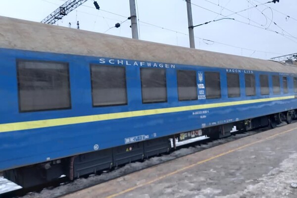 С душем и туалетом: как выглядит элитный вагон в запорожском поезде фото 4