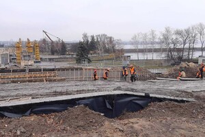 Работа кипит: как продвигается реконструкция Запорожской площади фото 5